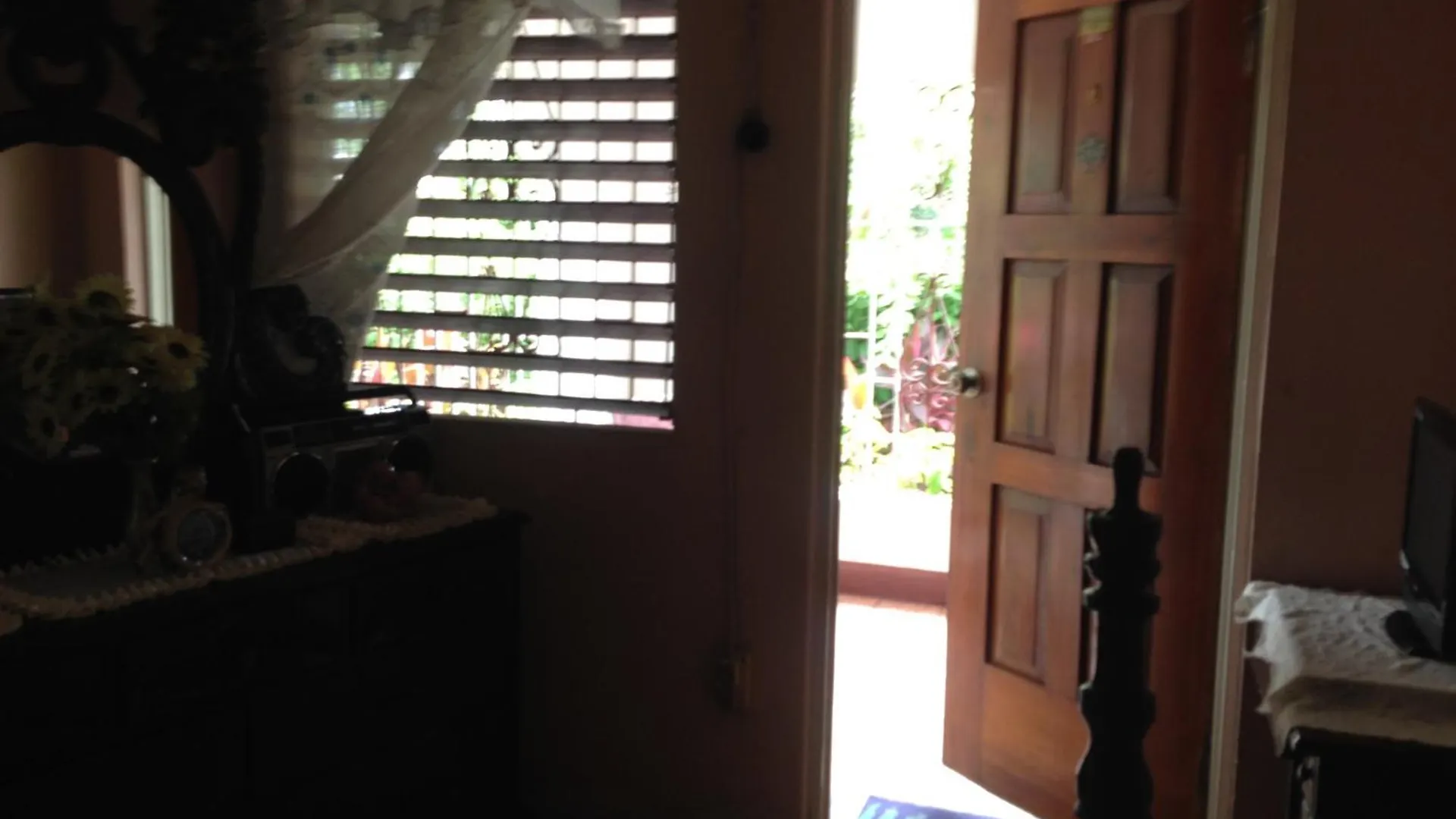 Kingston Airport Bed And Breakfast Bed & Breakfast